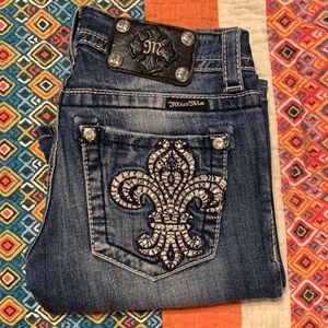 Fleur-de-lis Miss Me Jeans size 24